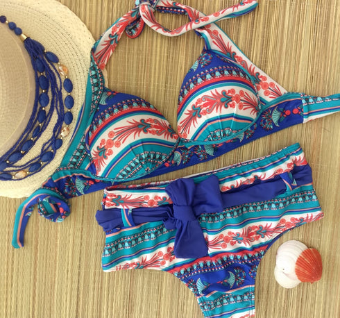 STRUCTURED BIKINI SET WITH HOT PANT THONG